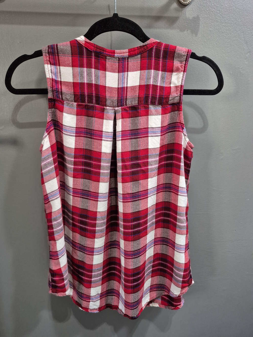 2 For $20 George Red and White Plaid Sleeveless Button-Front Camisole Size Small - Picture 8 of 9